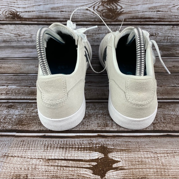 NEW!! Converse Net Star Suede and Leather Sz 6 - Picture 4 of 5